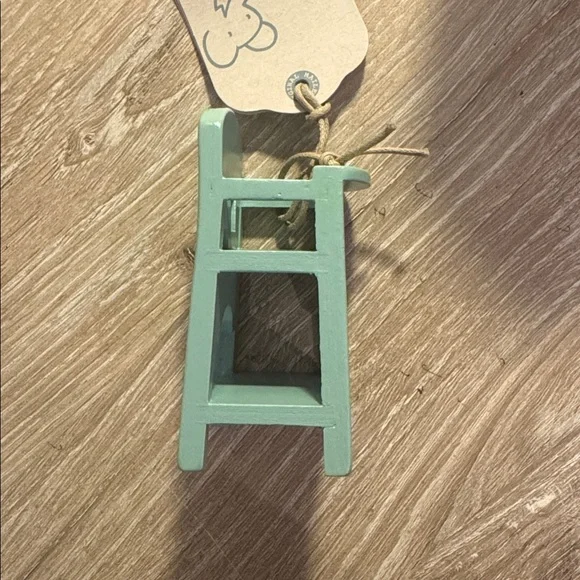 BNIB Maileg Mint Green Wooden High Chair! - Picture 11 of 12